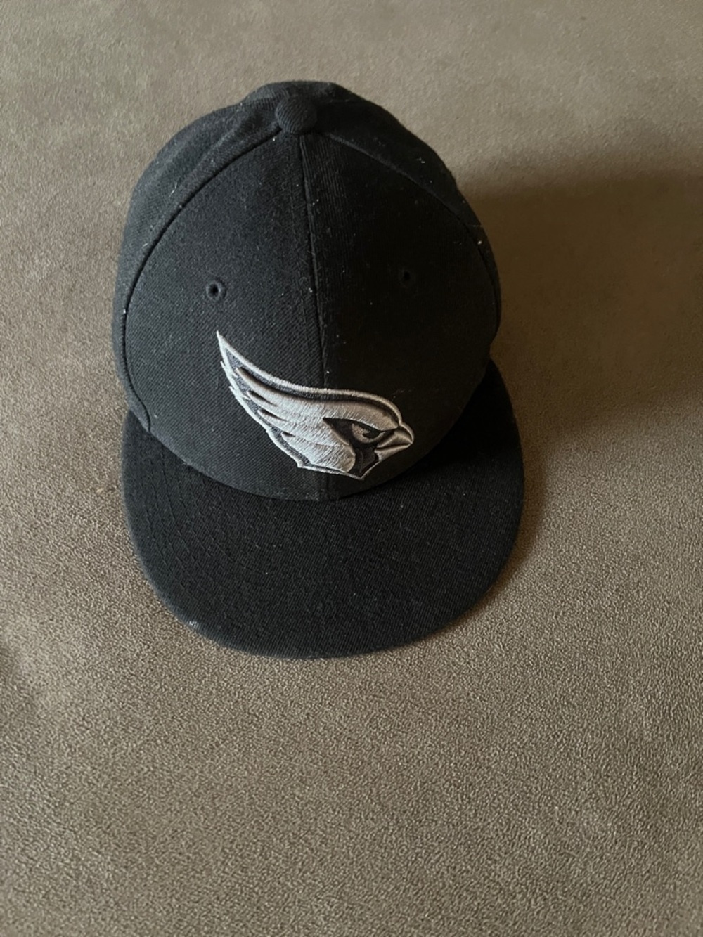 Black fitted cardinal hat